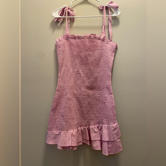 🆕 VICI Finders Keepers Cotton Smocked Tie Mini Dress-Lavender - Picture 2 of 14